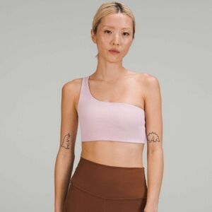 Lululemon Ribbed Nulu Asymmetrical Yoga Bra *Light Support, A/B Cup